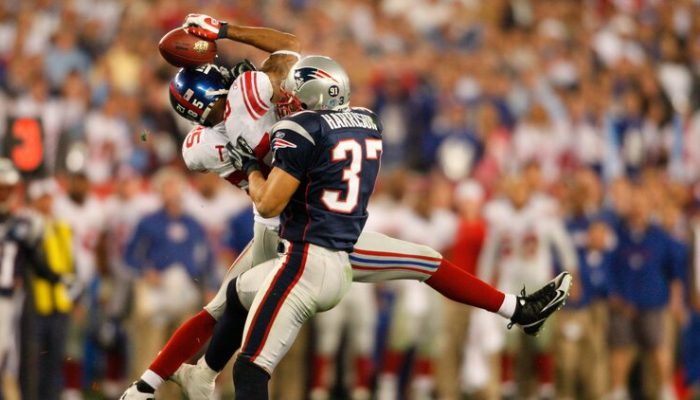 David Tyree makes his famous helmet catch in Super Bowl XLII.