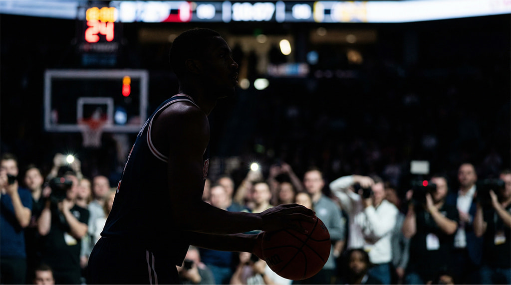 Basketball player preparing to take a jump shot