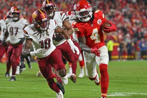Chiefs Strong Second Half Push Them Past Commanders
